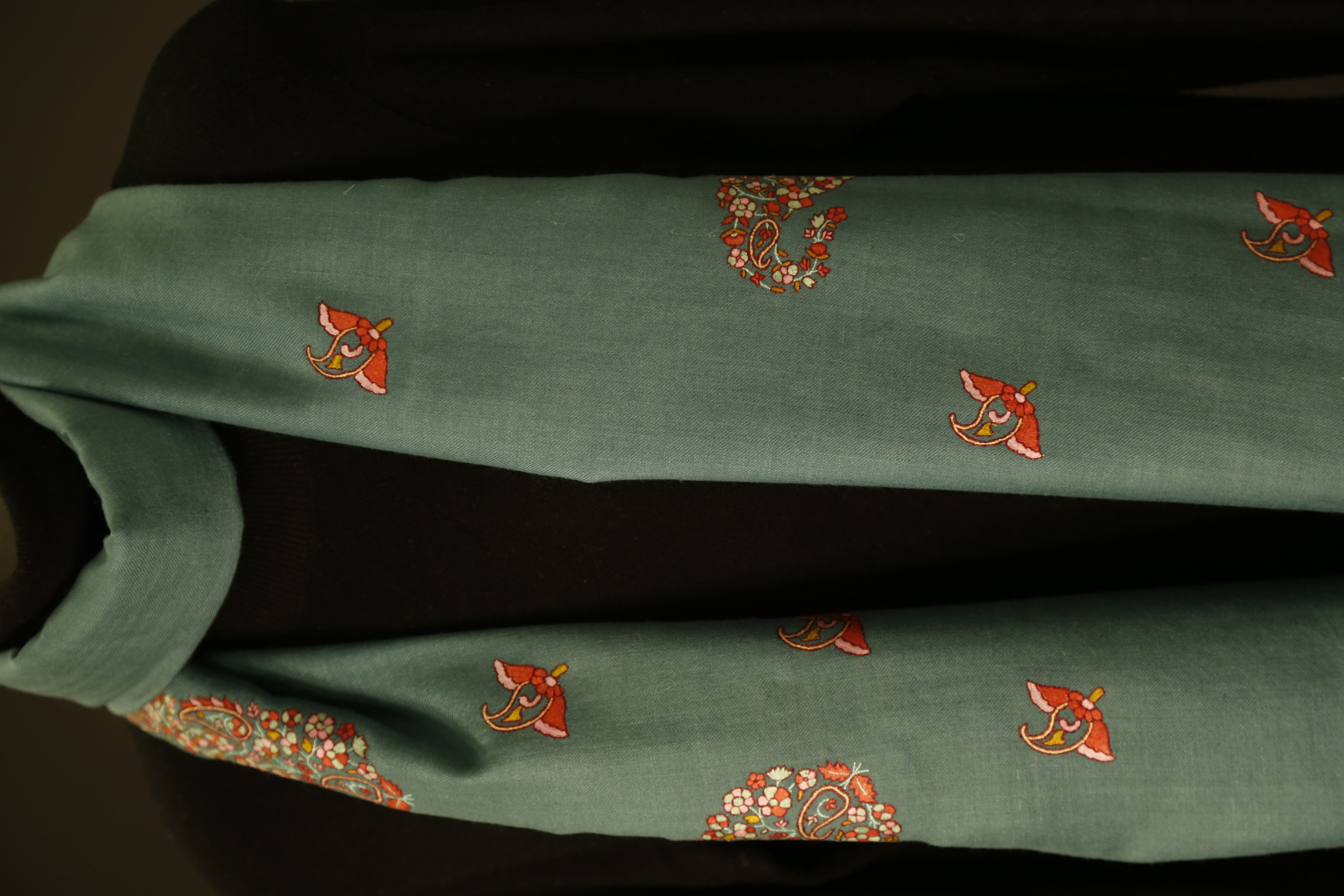 The Kani Teal Blossom
